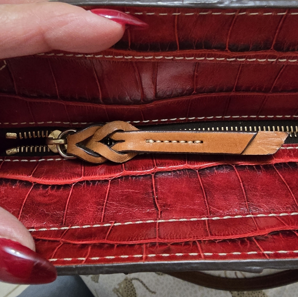Dooney & Bourke Red Leather Tote Bag - Picture 4 of 8